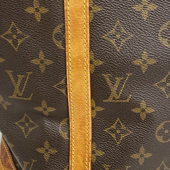 LOUIS VUITTON Authentic Brown Monogram Tote Bag - Picture 9 of 14